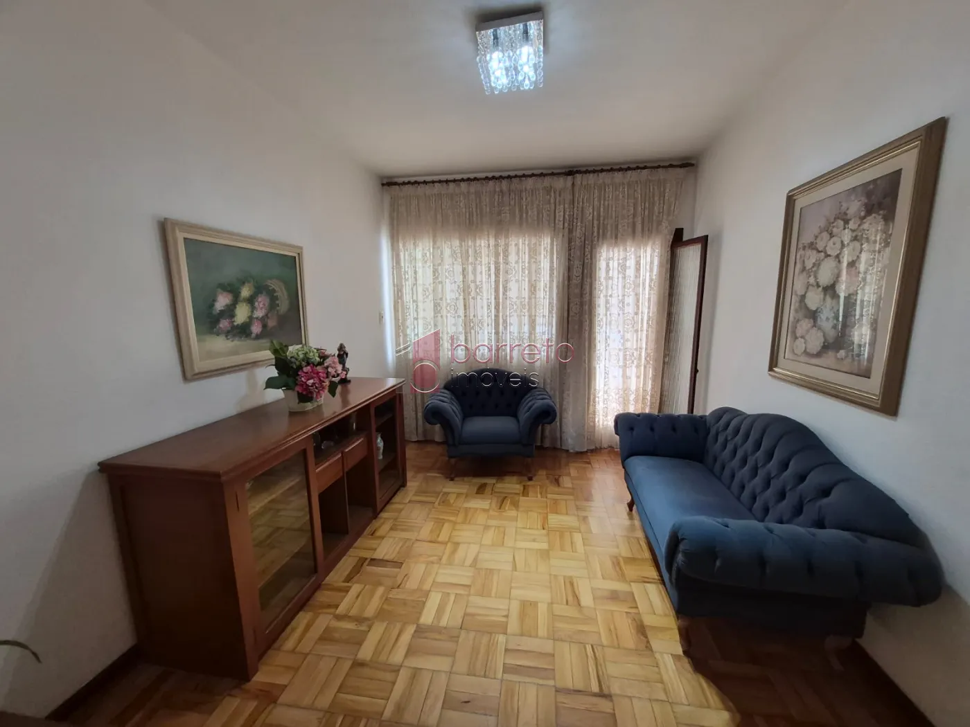 CASA À VENDA NO BAIRRO  PARQUE DO COLÉGIO EM JUNDIAÍ/SP