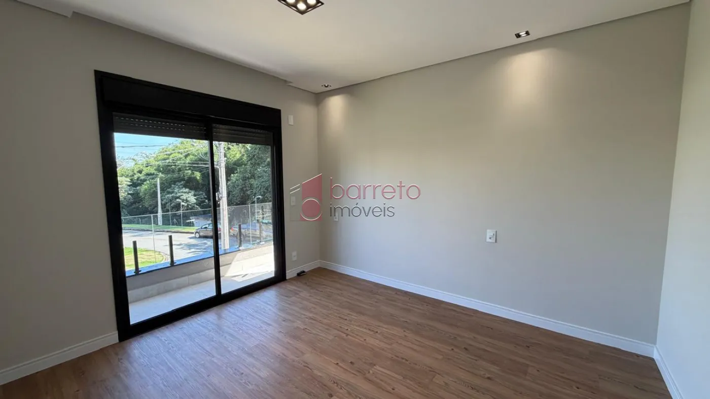 CASA À VENDA NO CONDOMÍNIO RESERVA JATOBÁS EM LOUVEIRA/SP