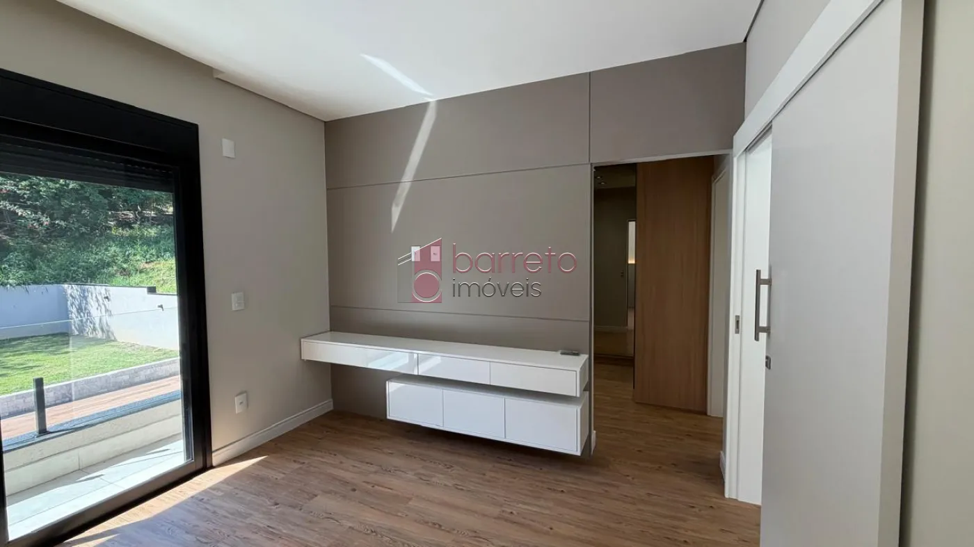 CASA À VENDA NO CONDOMÍNIO RESERVA JATOBÁS EM LOUVEIRA/SP