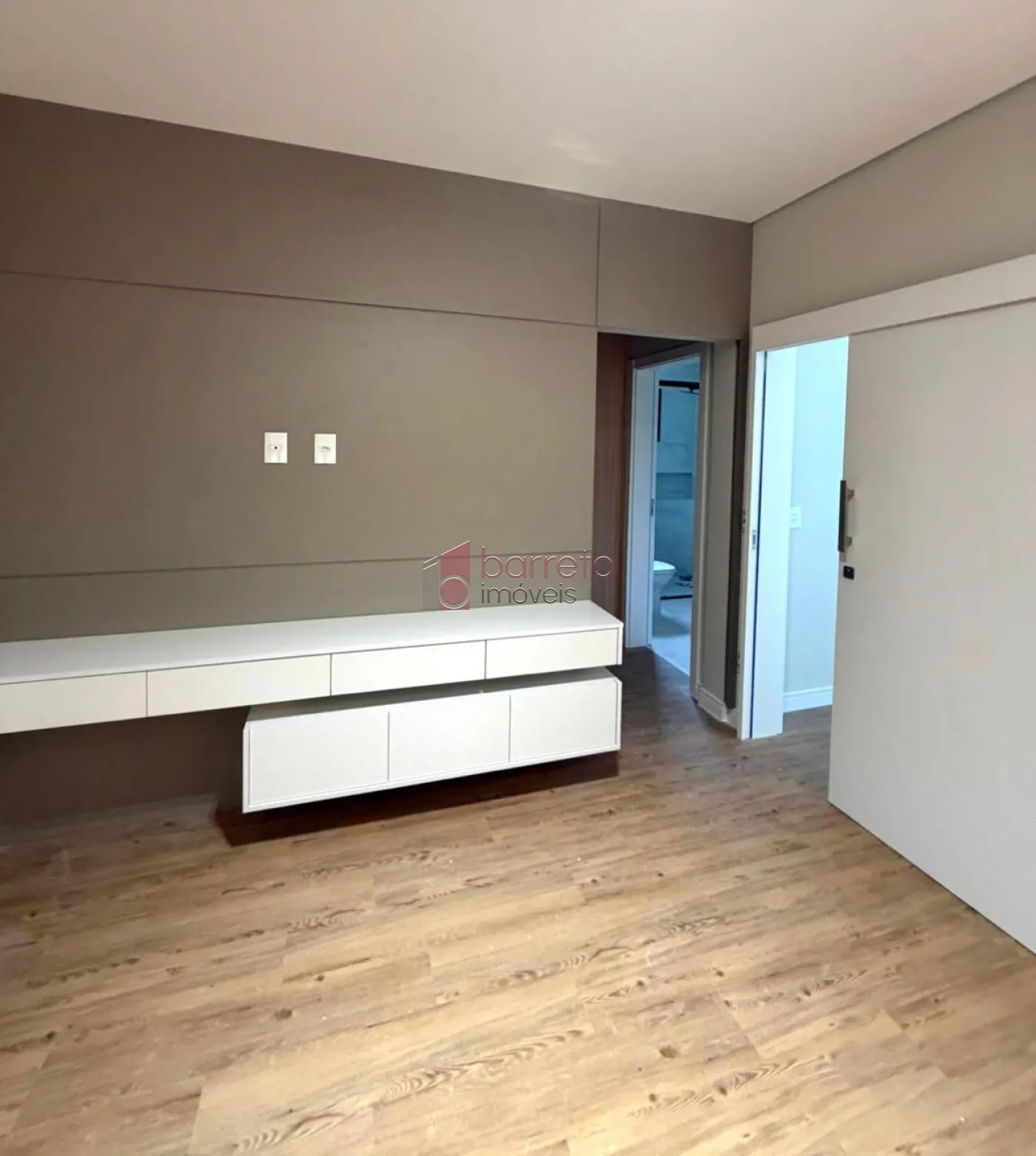 CASA À VENDA NO CONDOMÍNIO RESERVA JATOBÁS EM LOUVEIRA/SP