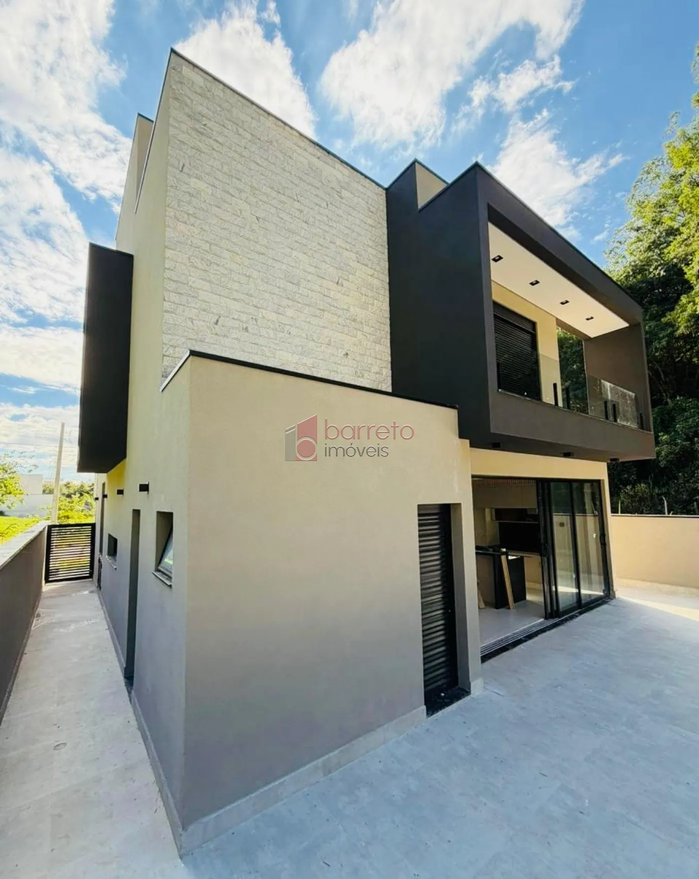 CASA À VENDA NO CONDOMÍNIO RESERVA JATOBÁS EM LOUVEIRA/SP