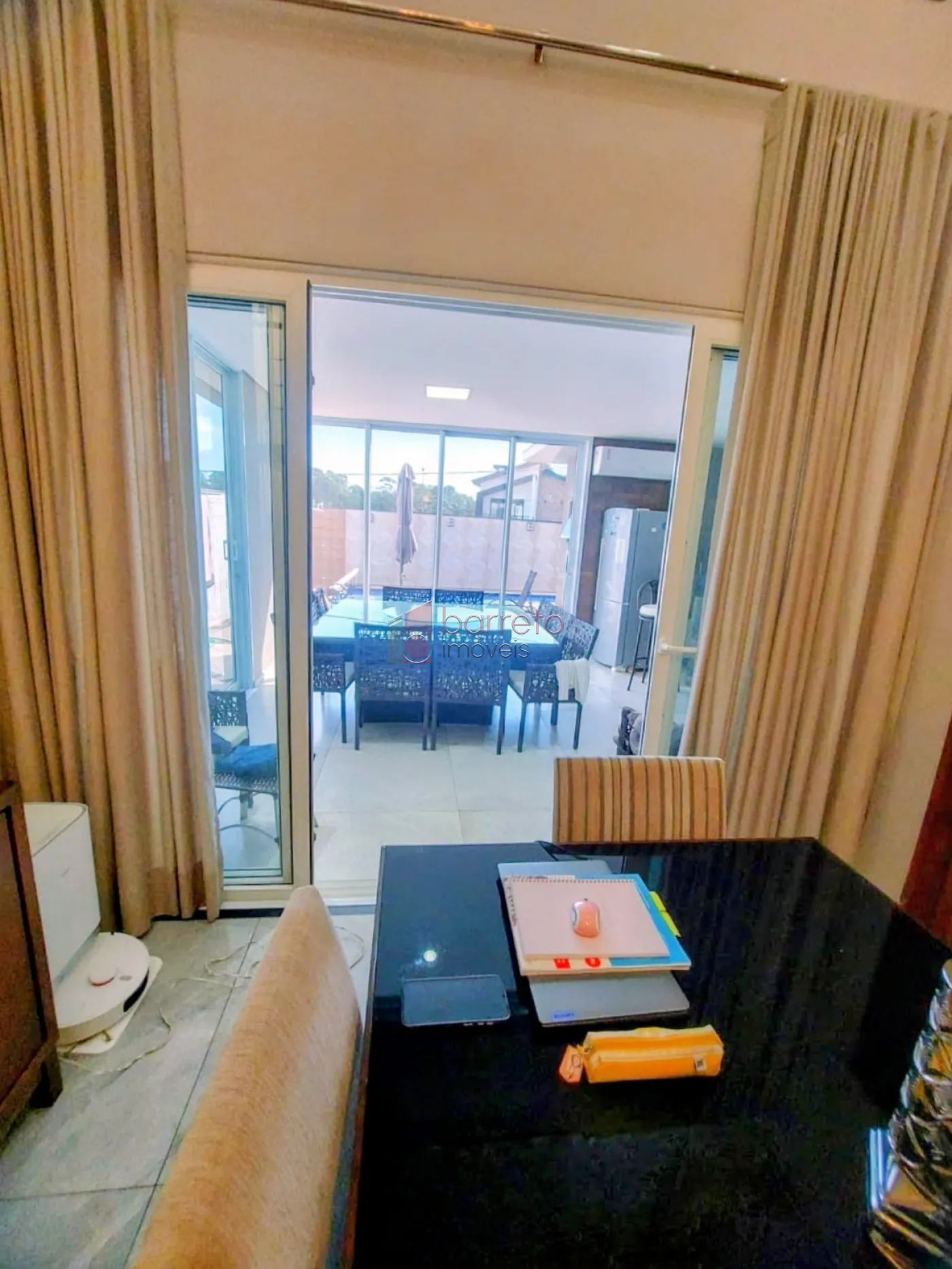 CASA COM 4 SUÍTES À VENDA NO CONDOMÍNIO RESERVA ERMIDA II – JUNDIAÍ/SP
