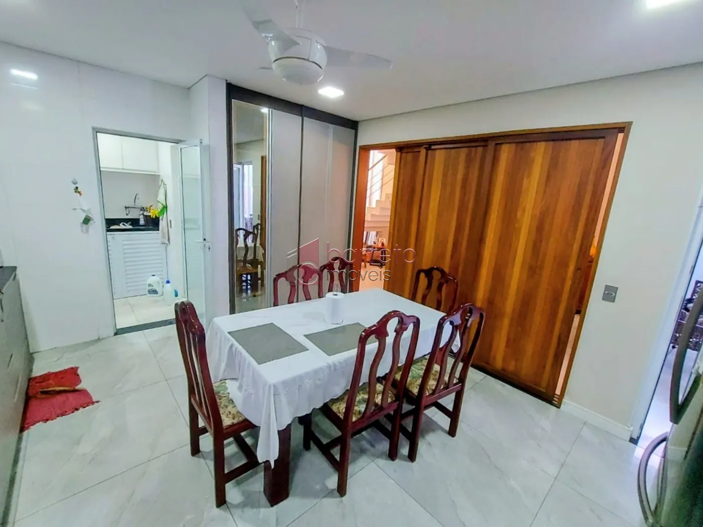 CASA COM 4 SUÍTES À VENDA NO CONDOMÍNIO RESERVA ERMIDA II – JUNDIAÍ/SP