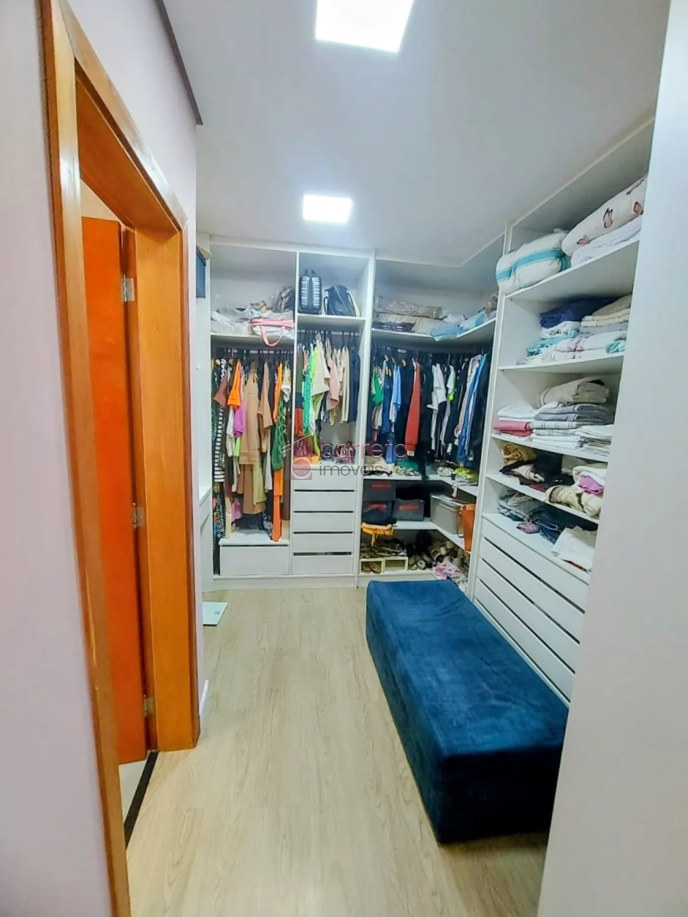 CASA COM 4 SUÍTES À VENDA NO CONDOMÍNIO RESERVA ERMIDA II – JUNDIAÍ/SP