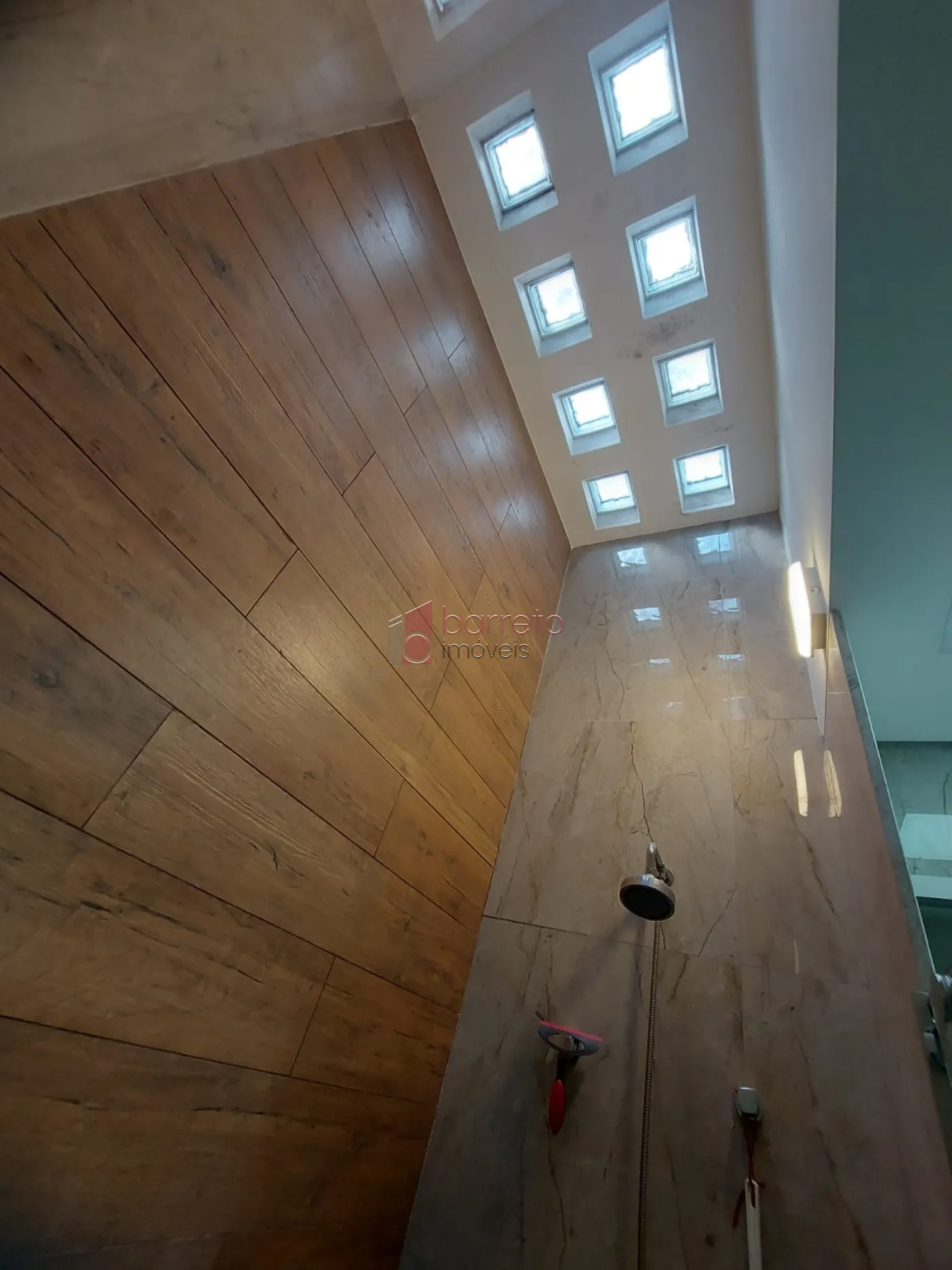 CASA COM 4 SUÍTES À VENDA NO CONDOMÍNIO RESERVA ERMIDA II – JUNDIAÍ/SP