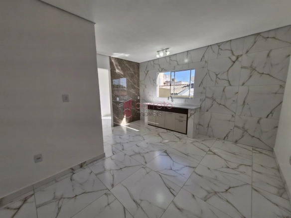 CASA COM ENTRADA COMPARTILHADA PARA LOCAÇÃO NO JARDIM FLORESTAL – JUNDIAÍ/SP