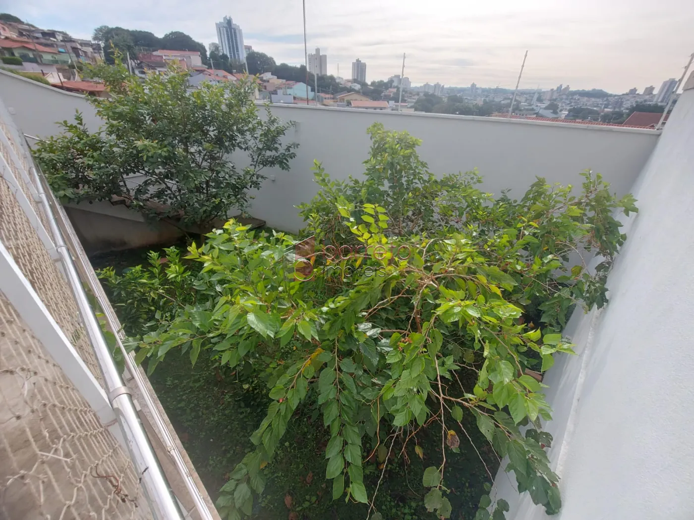 CASA COM PISCINA À VENDA NO RESIDENCIAL NOVE DE JULHO EM JUNDIAÍ/SP