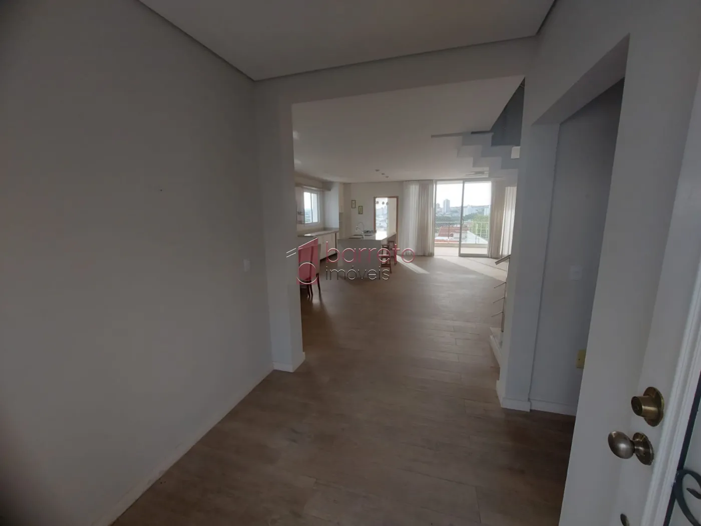 CASA COM PISCINA À VENDA NO RESIDENCIAL NOVE DE JULHO EM JUNDIAÍ/SP