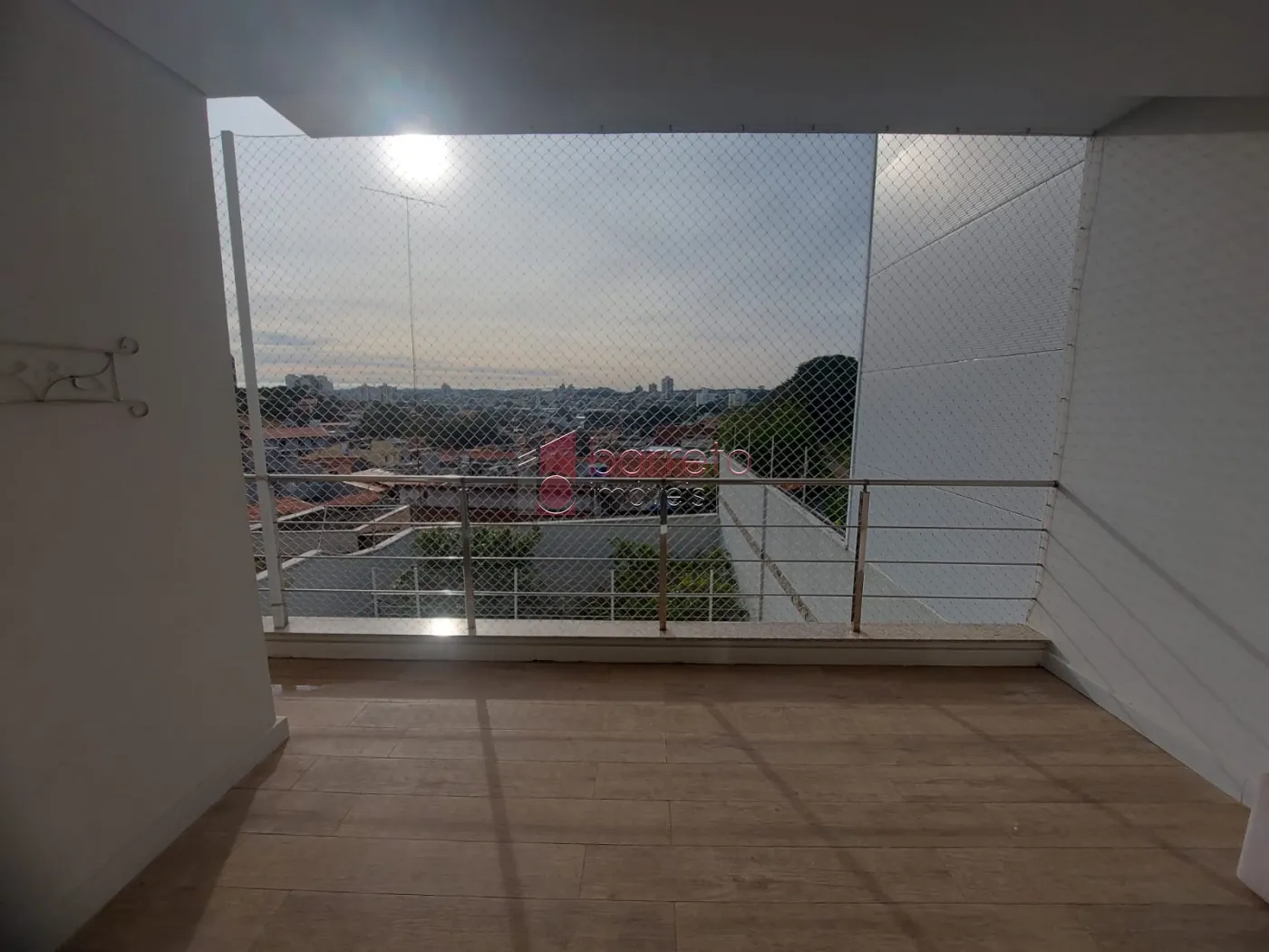 CASA COM PISCINA À VENDA NO RESIDENCIAL NOVE DE JULHO EM JUNDIAÍ/SP