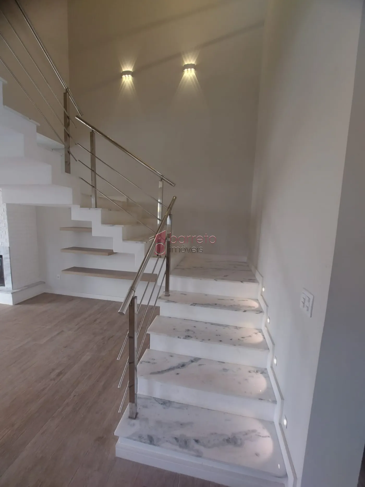CASA COM PISCINA À VENDA NO RESIDENCIAL NOVE DE JULHO EM JUNDIAÍ/SP