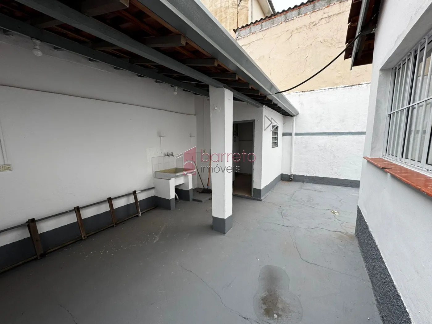 CASA TÉRREA PARA LOCAÇÃO NO BAIRRO ANHANGABAÚ – JUNDIAÍ/SP