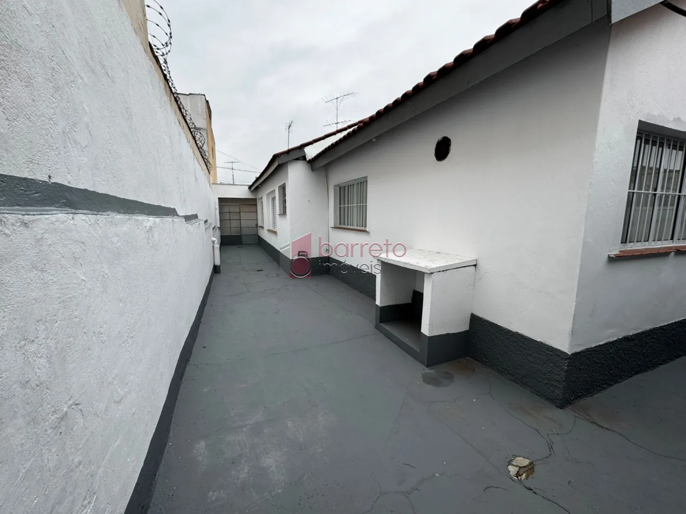 CASA TÉRREA PARA LOCAÇÃO NO BAIRRO ANHANGABAÚ – JUNDIAÍ/SP