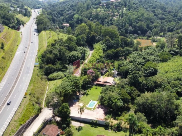 CHÁCARA À VENDA NA MARGINAL DA RODOVIA CONSTÂNCIO CINTRA EM JUNDIAÍ/SP