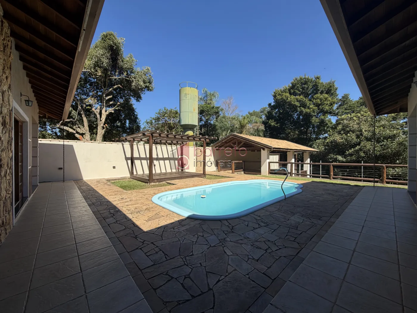 CHÁCARA TÉRREA À VENDA – 03 QUARTOS – NOVA XAMPIRRA – JUNDIAÍ/SP