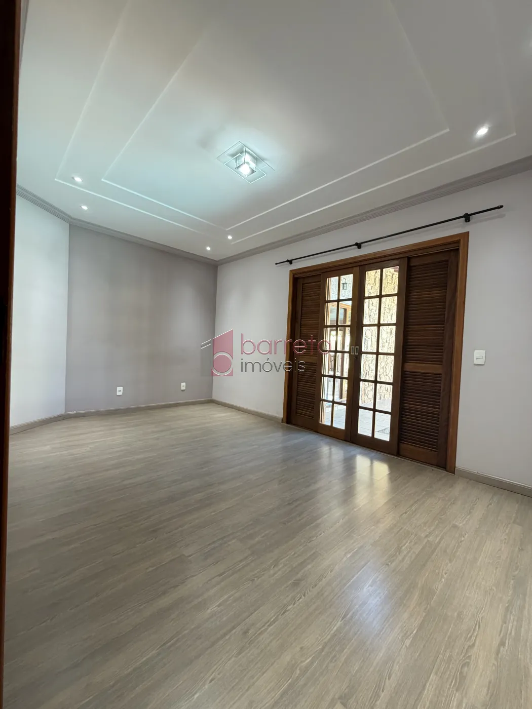 CHÁCARA TÉRREA À VENDA – 03 QUARTOS – NOVA XAMPIRRA – JUNDIAÍ/SP