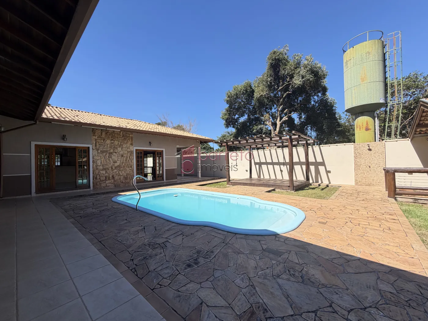 CHÁCARA TÉRREA À VENDA – 03 QUARTOS – NOVA XAMPIRRA – JUNDIAÍ/SP