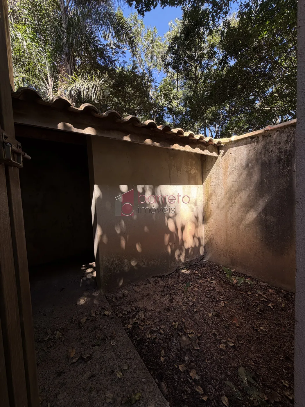 CHÁCARA TÉRREA À VENDA – 03 QUARTOS – NOVA XAMPIRRA – JUNDIAÍ/SP