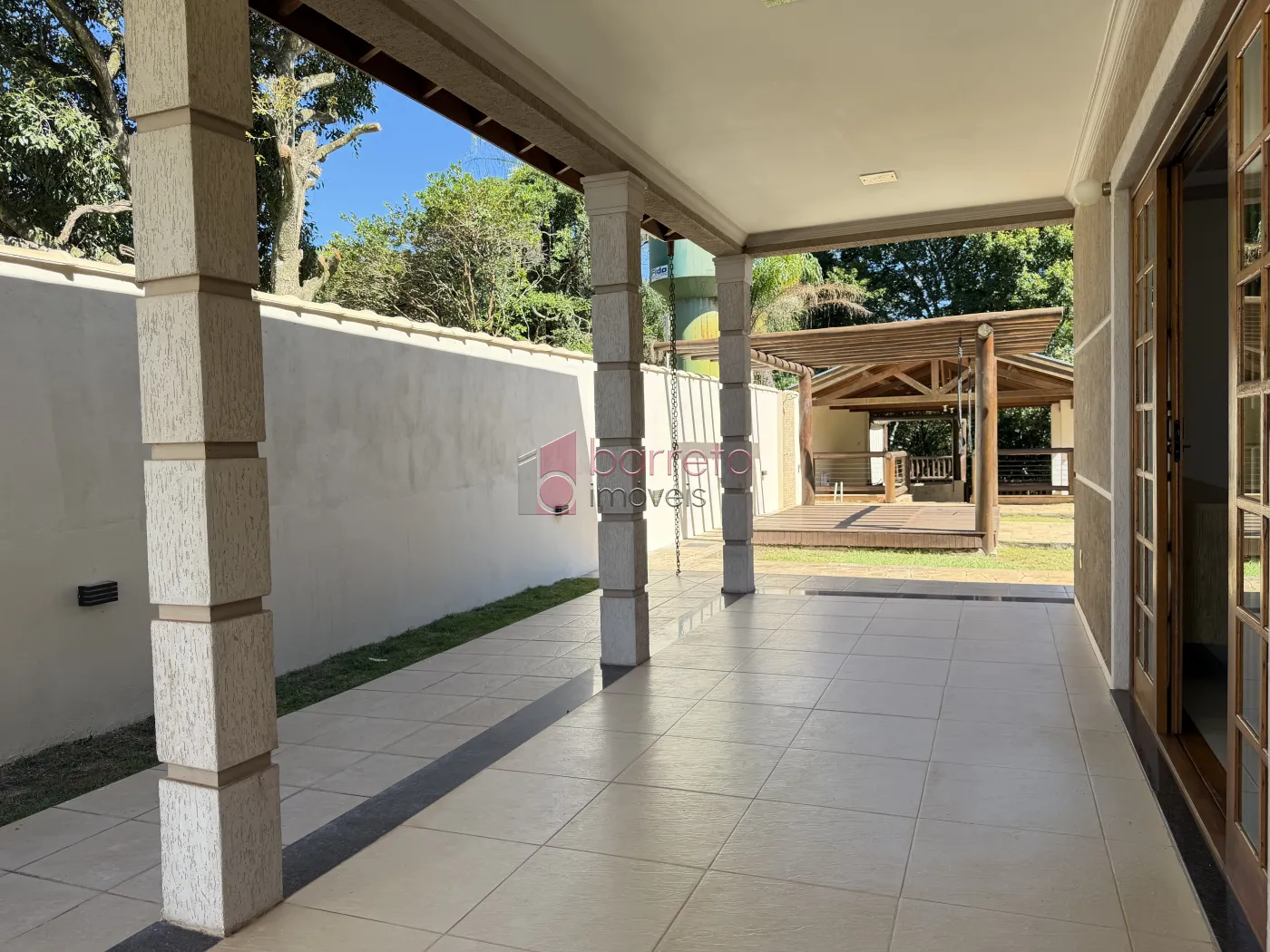 CHÁCARA TÉRREA À VENDA – 03 QUARTOS – NOVA XAMPIRRA – JUNDIAÍ/SP