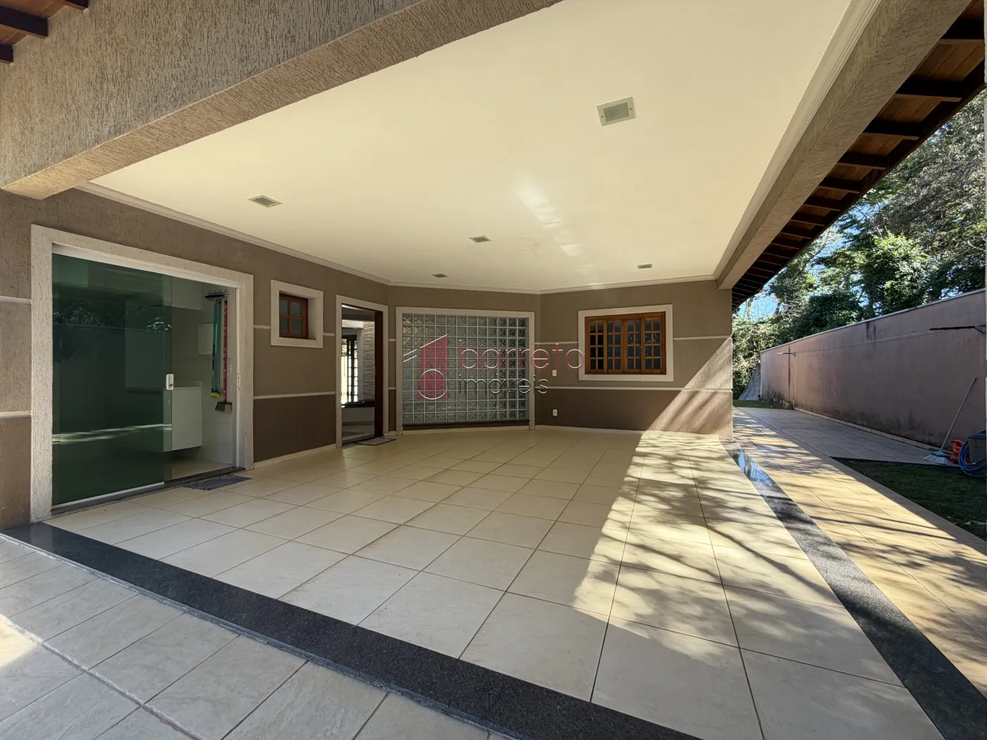 CHÁCARA TÉRREA À VENDA – 03 QUARTOS – NOVA XAMPIRRA – JUNDIAÍ/SP