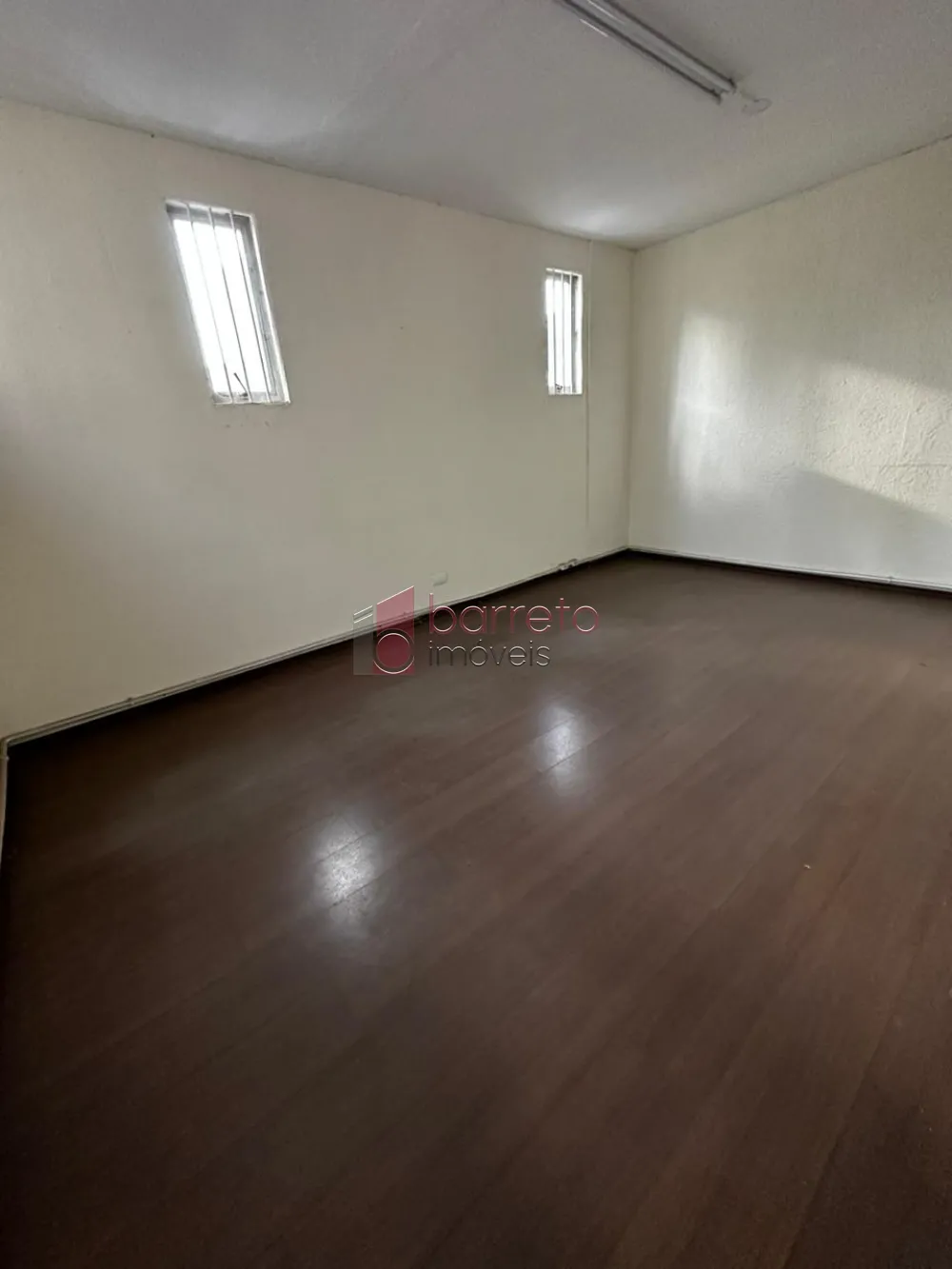 PRÉDIO COMERCIAL PARA LOCAÇÃO NO CENTRO – JUNDIAÍ/SP