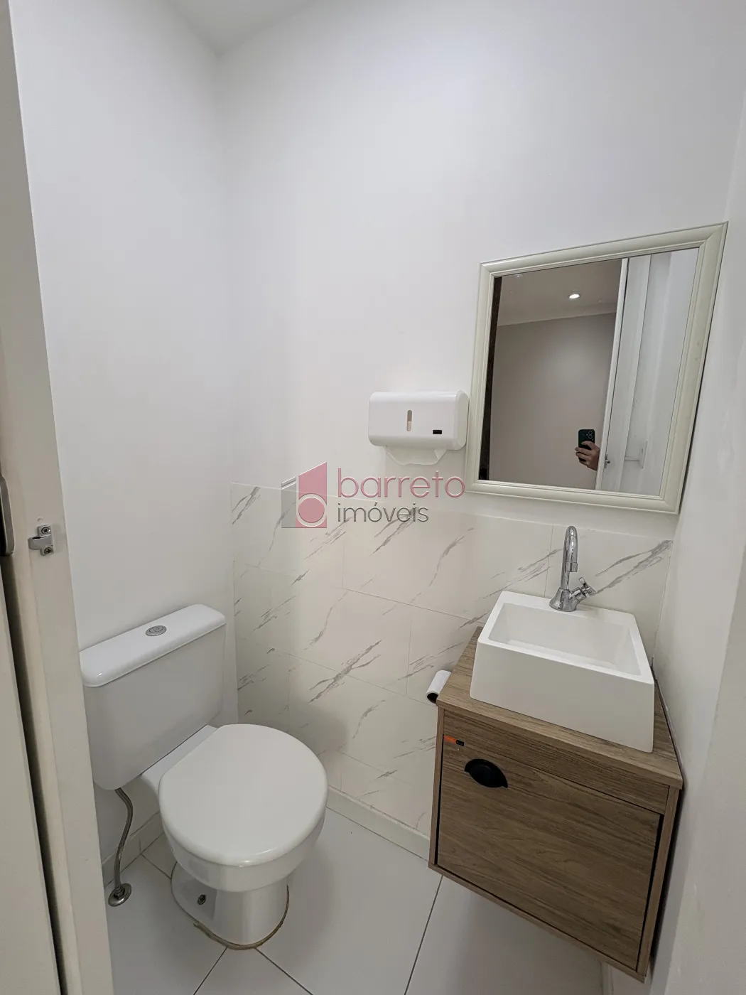 SALA COMERCIAL PARA LOCAÇÃO NO GOLDEN OFFICE – JUNDIAÍ/SP