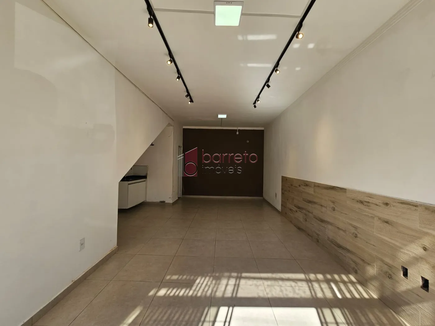 SALÃO COMERCIAL PARA LOCAÇÃO NO VIANELO – JUNDIAÍ/SP