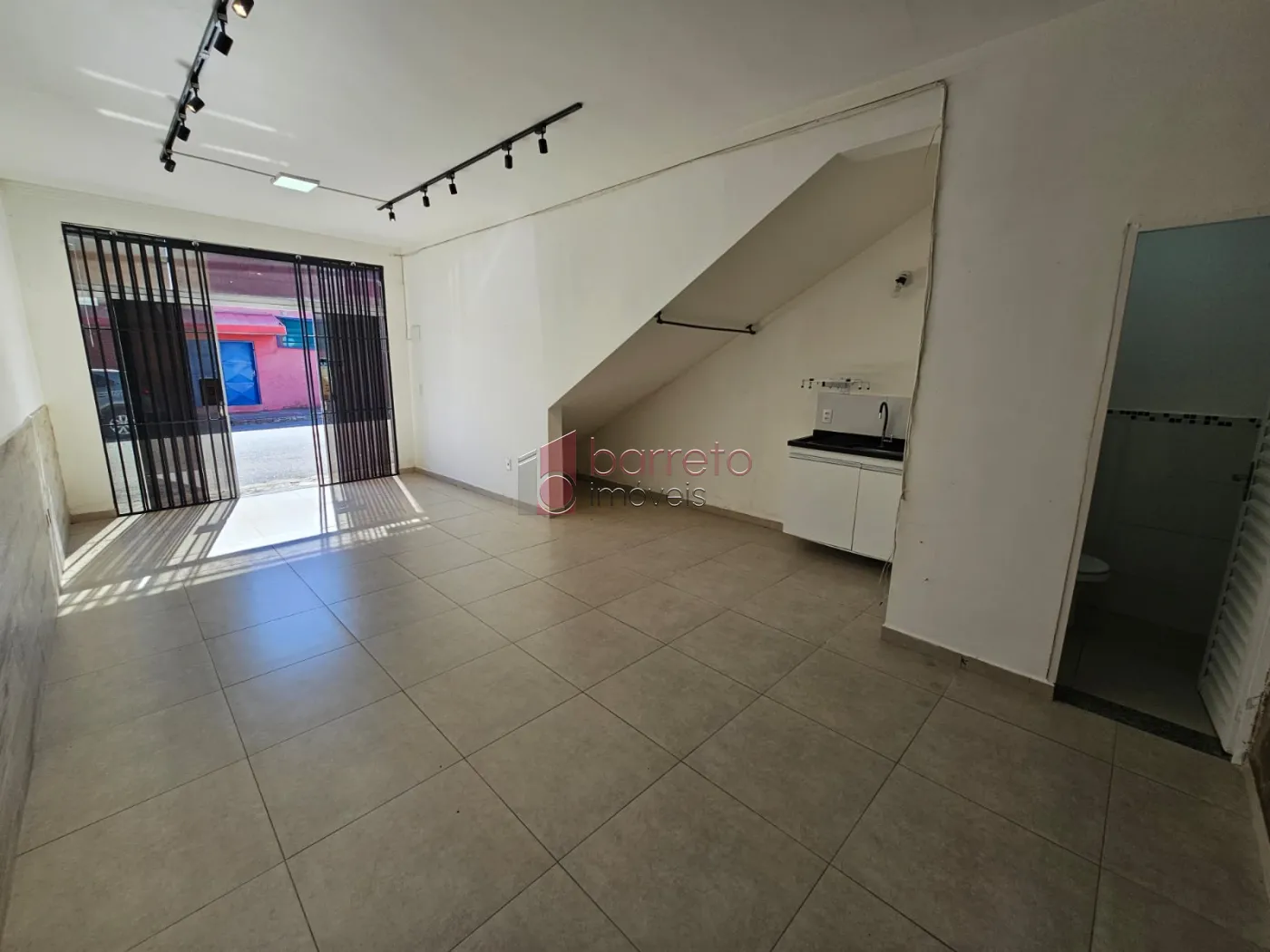 SALAO-COMERCIAL-PARA-LOCACAO-NO-VIANELO-JUNDIAISP-L89616 SALÃO COMERCIAL PARA LOCAÇÃO NO VIANELO – JUNDIAÍ/SP