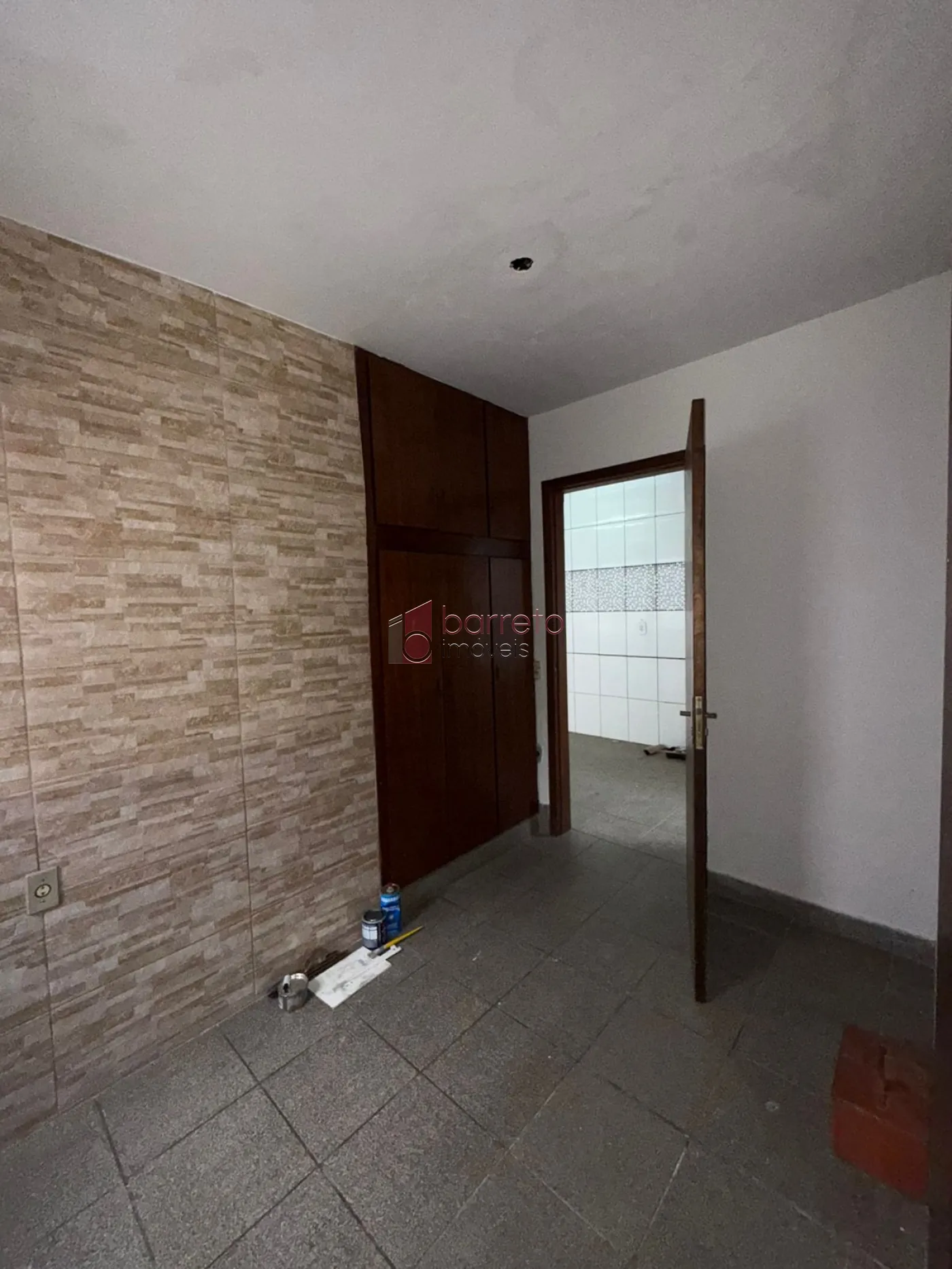 SOBRADO COM EDÍCULA PARA VENDA E LOCAÇÃO NA VILA APARECIDA – JUNDIAÍ/SP