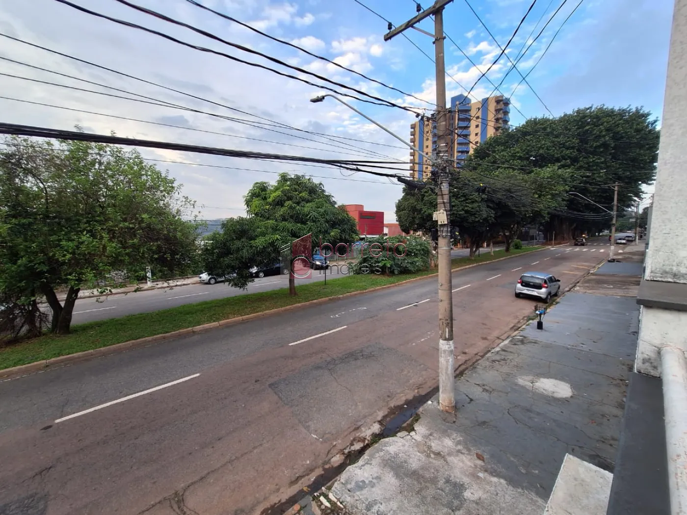 SOBRADO COMERCIAL PARA LOCAÇÃO NO BAIRRO VILA ARENS II – JUNDIAÍ/SP