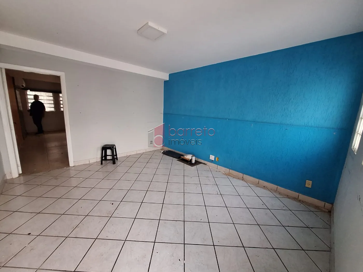 SOBRADO COMERCIAL PARA LOCAÇÃO NO BAIRRO VILA ARENS II – JUNDIAÍ/SP