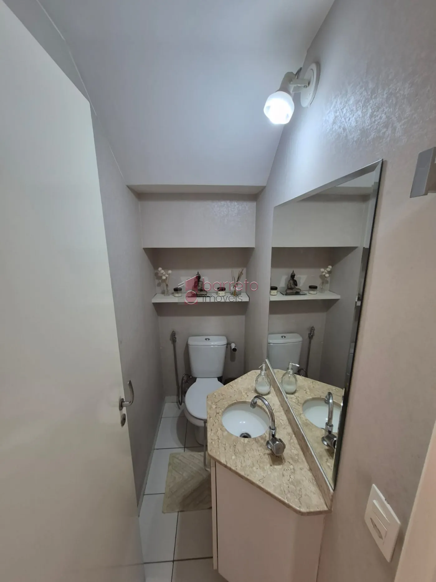 SOBRADO MOBILIADO PARA LOCAÇÃO NO CONDOMÍNIO BELLA COLÔNIA – JUNDIAÍ/SP