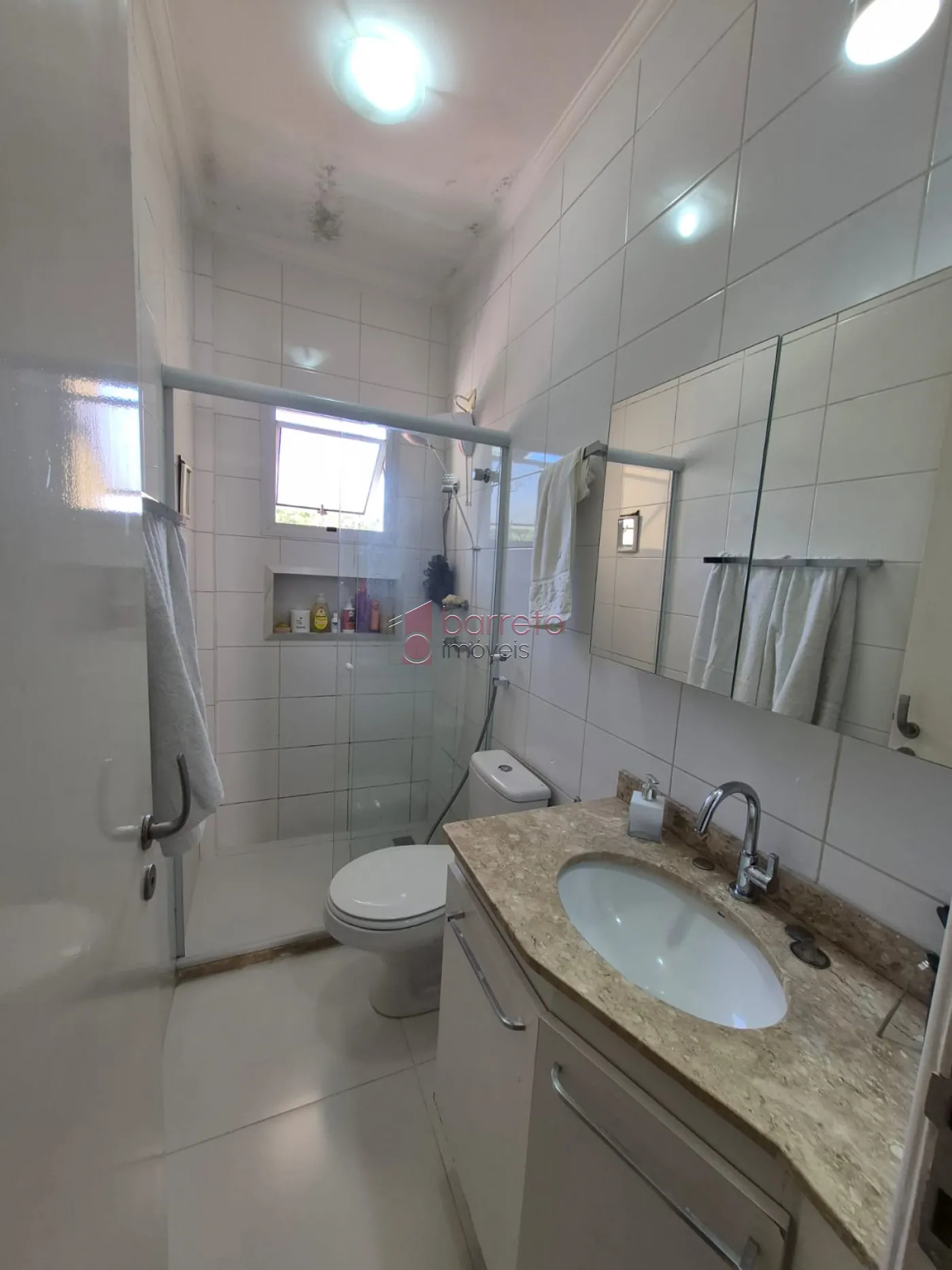 SOBRADO MOBILIADO PARA LOCAÇÃO NO CONDOMÍNIO BELLA COLÔNIA – JUNDIAÍ/SP
