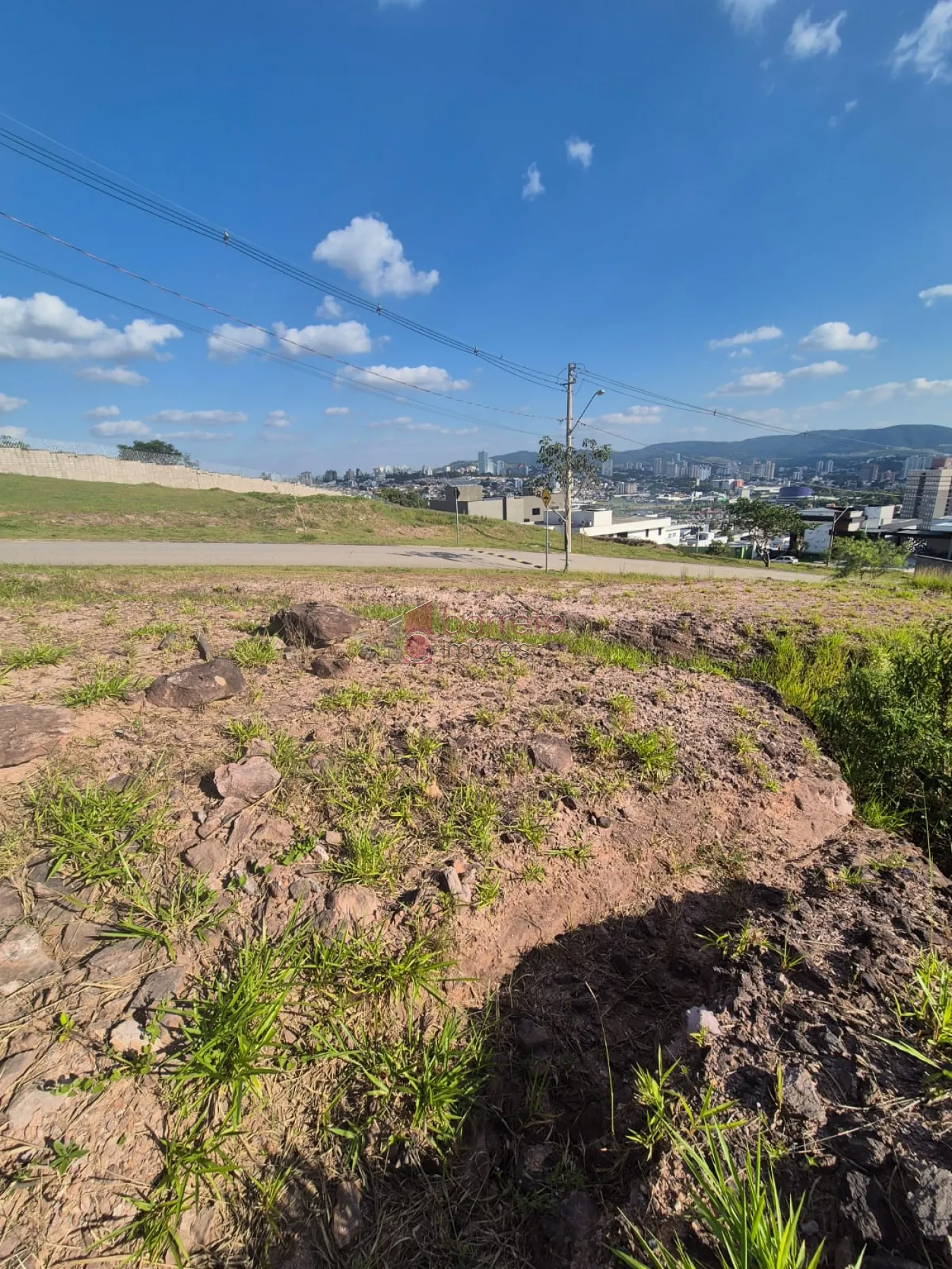 TERRENO À VENDA NO CONDOMÍNIO BOSQUE DO HORTO EM JUNDIAÍ/SP