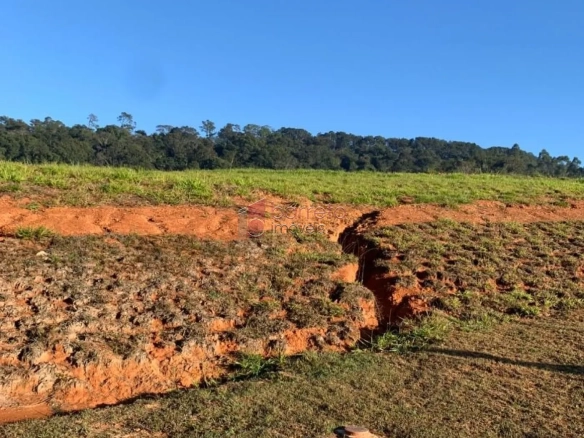 TERRENO À VENDA NO CONDOMÍNIO TAMBORÉ EM JUNDIAÍ/SP