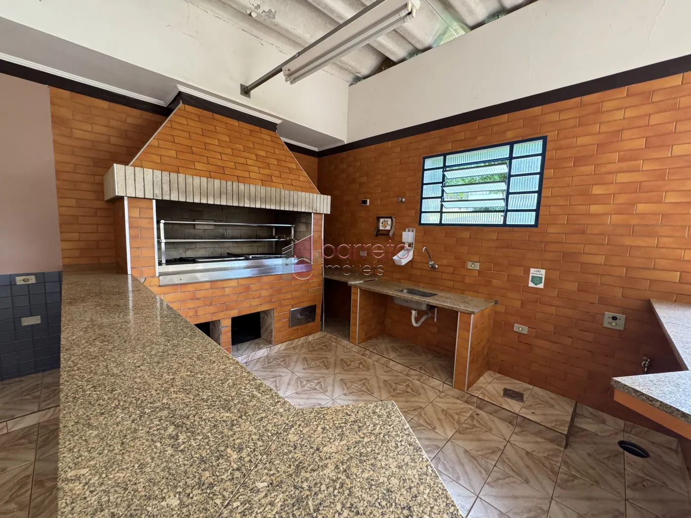 CHÁCARA / ESPAÇO PARA EVENTOS À VENDA EM CAMPO LIMPO PAULISTA/SP