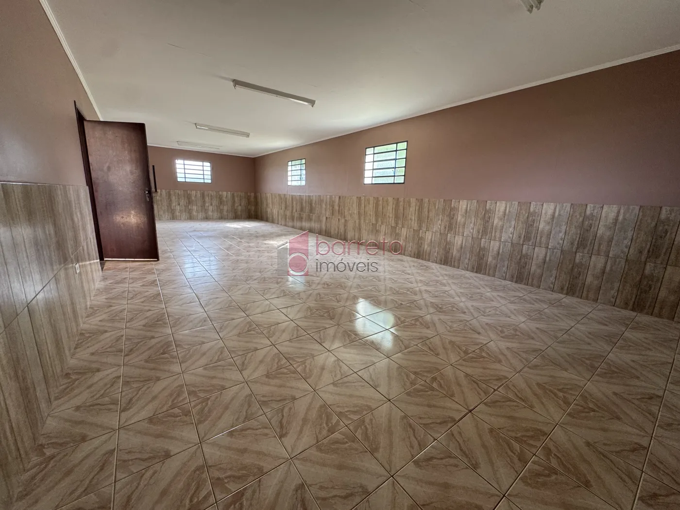 CHÁCARA / ESPAÇO PARA EVENTOS À VENDA EM CAMPO LIMPO PAULISTA/SP