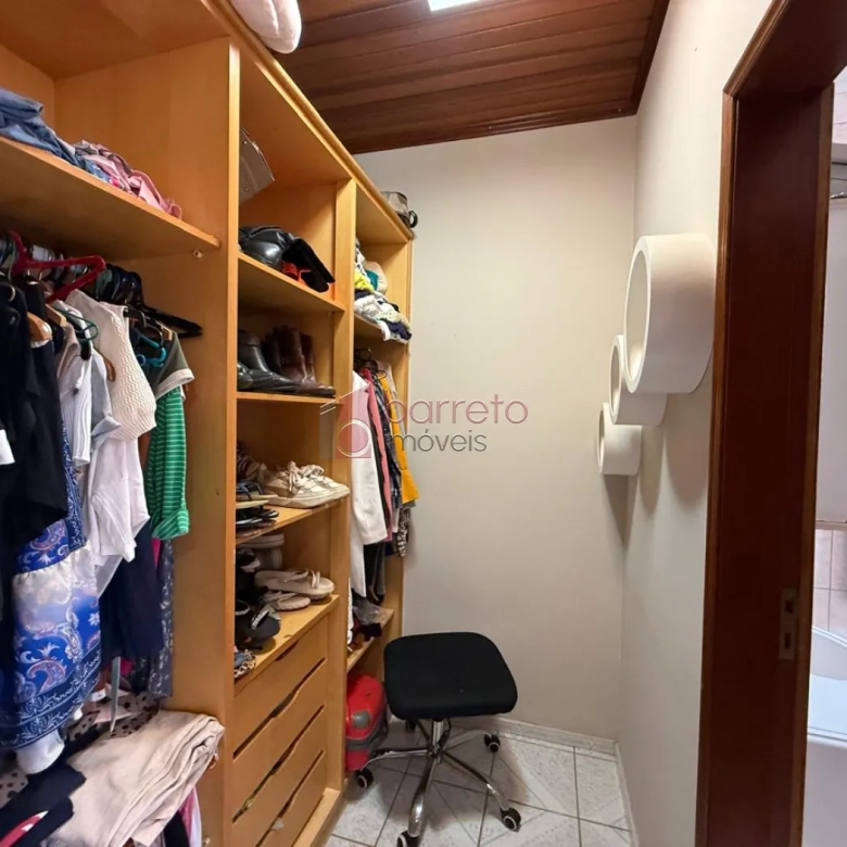 CHÁCARA COM 05 SUÍTES À VENDA NO BAIRRO MINAS DE INHANDJARA – ITUPEVA/SP