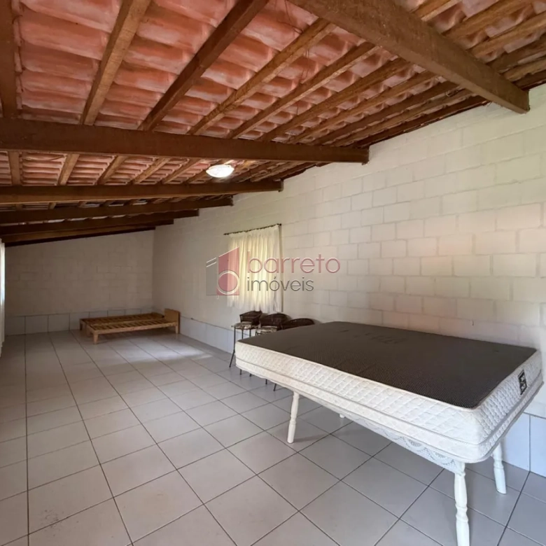 CHÁCARA COM 05 SUÍTES À VENDA NO BAIRRO MINAS DE INHANDJARA – ITUPEVA/SP