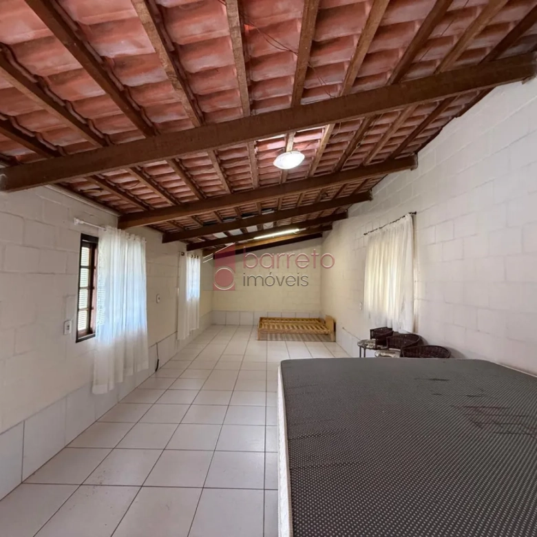 CHÁCARA COM 05 SUÍTES À VENDA NO BAIRRO MINAS DE INHANDJARA – ITUPEVA/SP