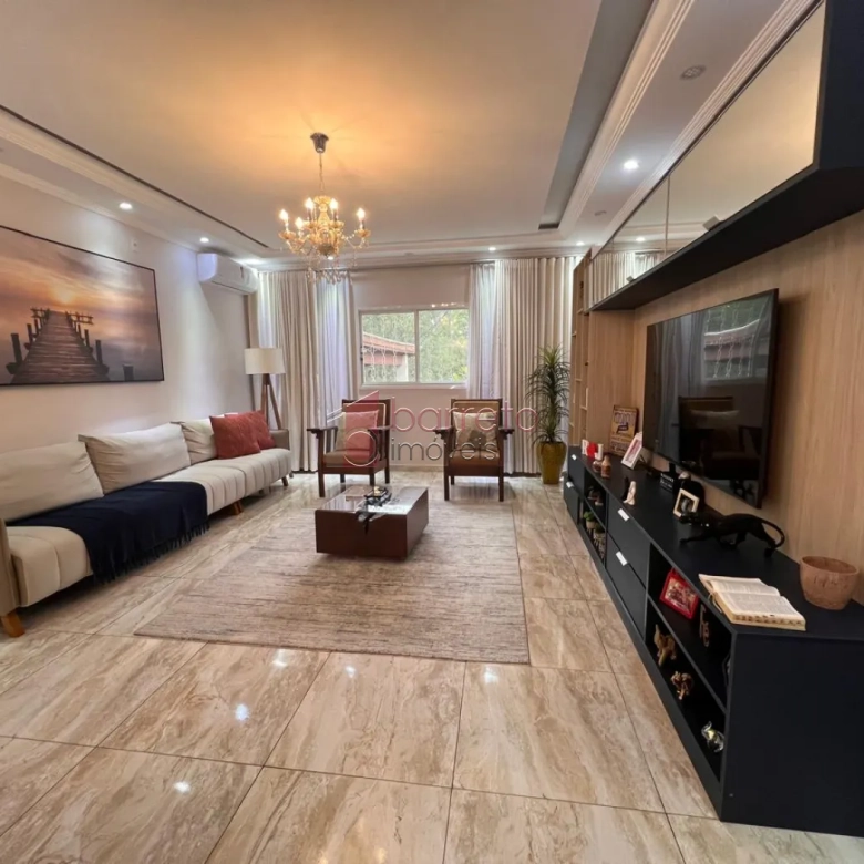 SÍTIO COM 20.530 M² – 03 CASAS INDEPENDENTES – ITUPEVA/SP