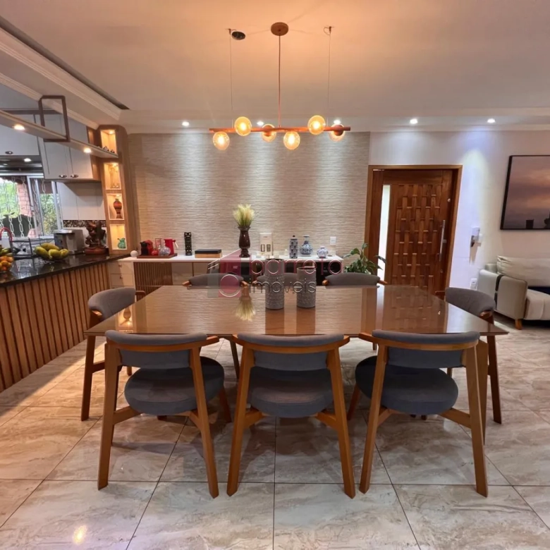SÍTIO COM 20.530 M² – 03 CASAS INDEPENDENTES – ITUPEVA/SP