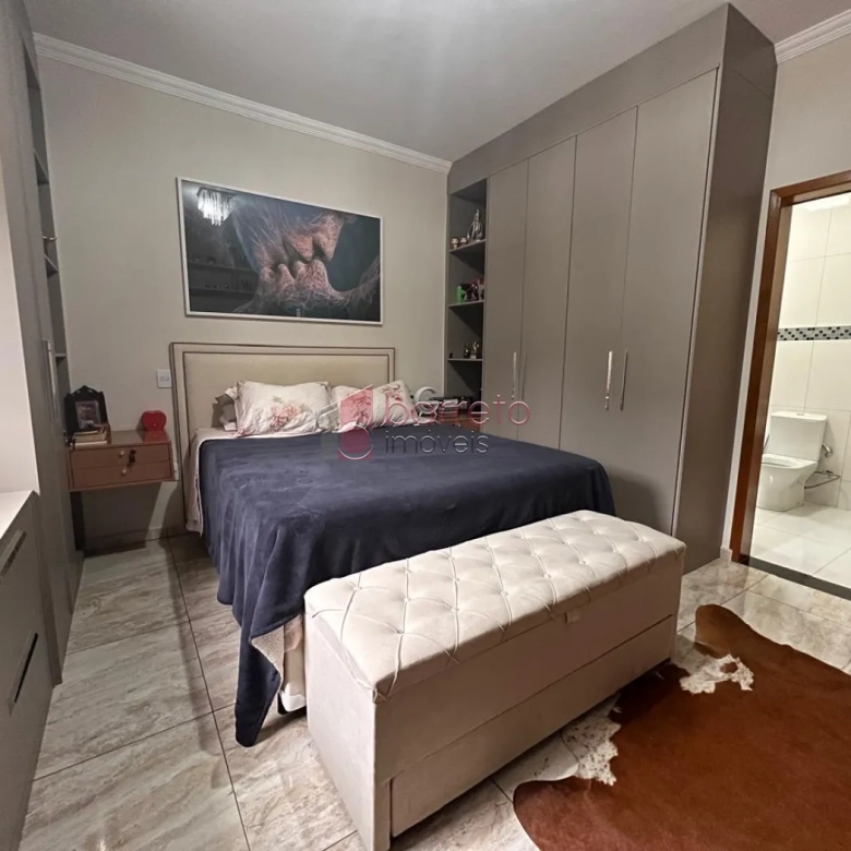 SÍTIO COM 20.530 M² – 03 CASAS INDEPENDENTES – ITUPEVA/SP