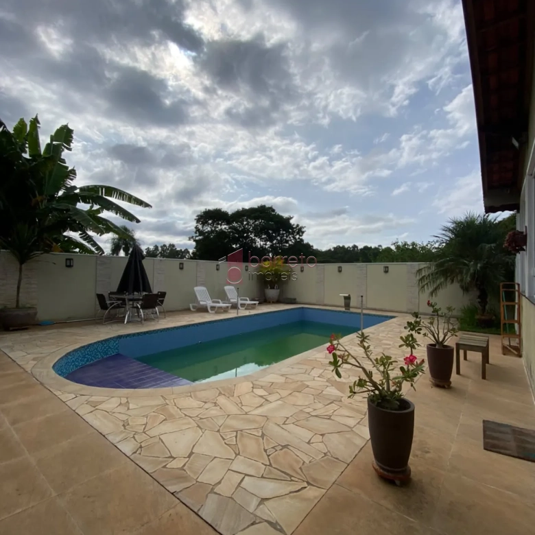 SÍTIO COM 20.530 M² – 03 CASAS INDEPENDENTES – ITUPEVA/SP