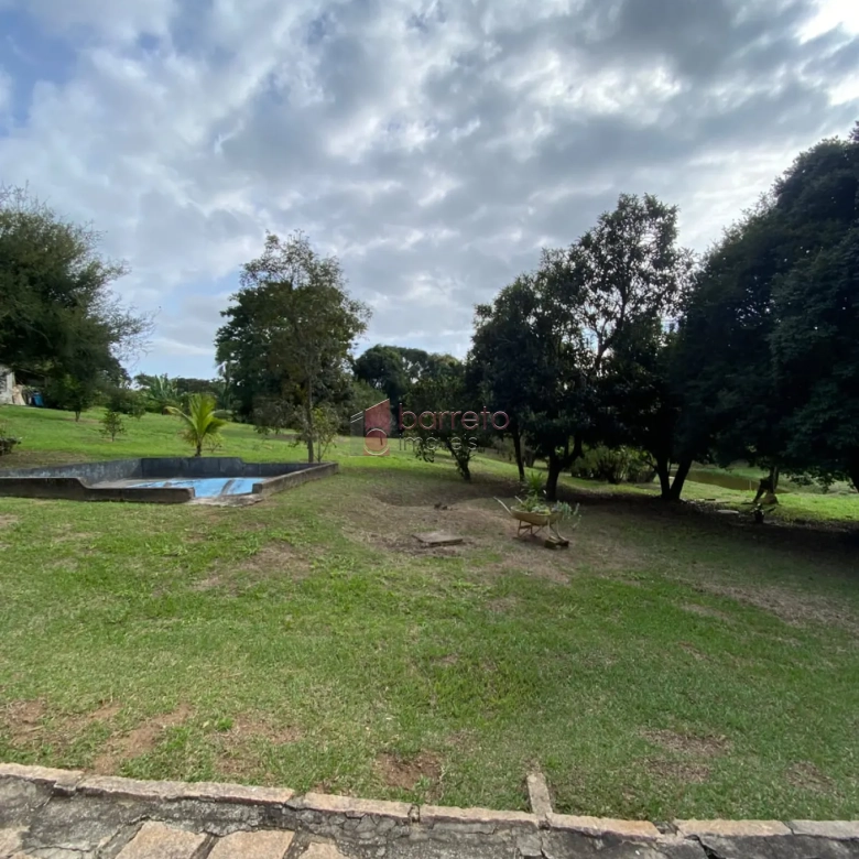 SÍTIO COM 20.530 M² – 03 CASAS INDEPENDENTES – ITUPEVA/SP
