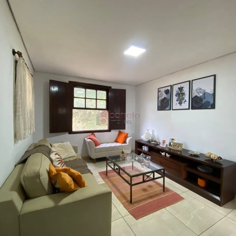 SÍTIO COM 20.530 M² – 03 CASAS INDEPENDENTES – ITUPEVA/SP