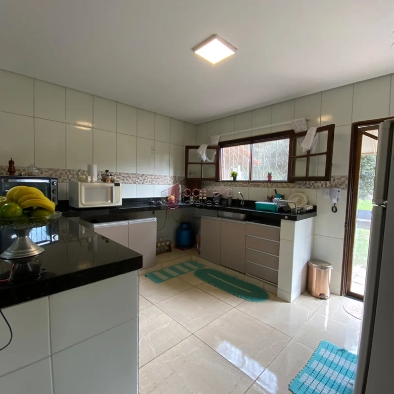 SÍTIO COM 20.530 M² – 03 CASAS INDEPENDENTES – ITUPEVA/SP