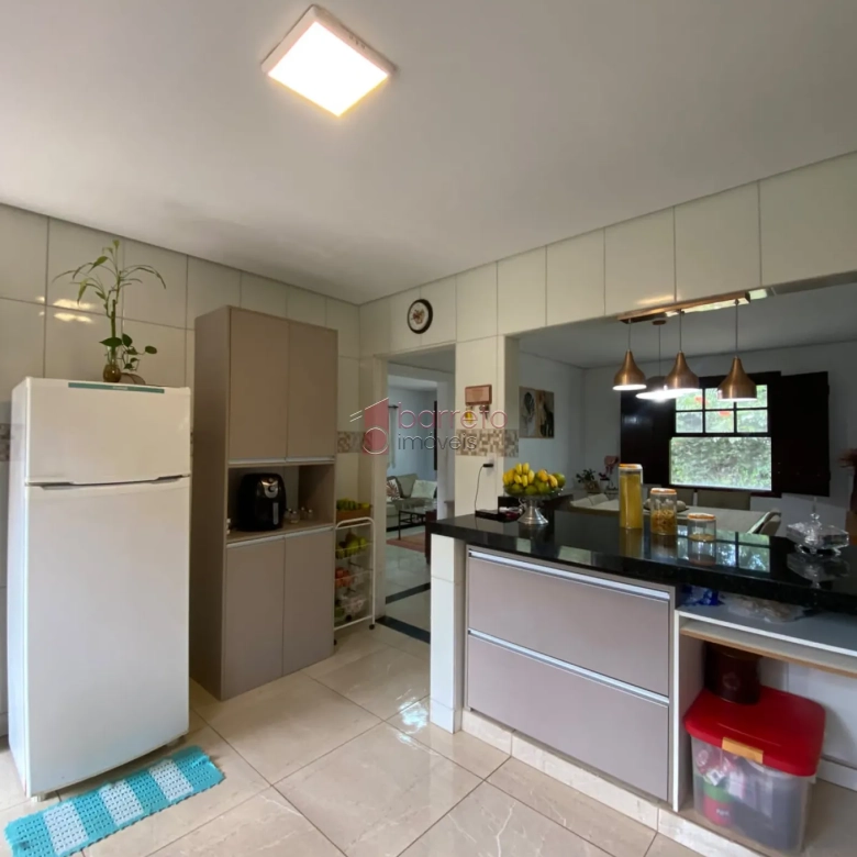 SÍTIO COM 20.530 M² – 03 CASAS INDEPENDENTES – ITUPEVA/SP