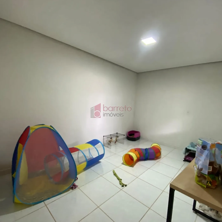 SÍTIO COM 20.530 M² – 03 CASAS INDEPENDENTES – ITUPEVA/SP