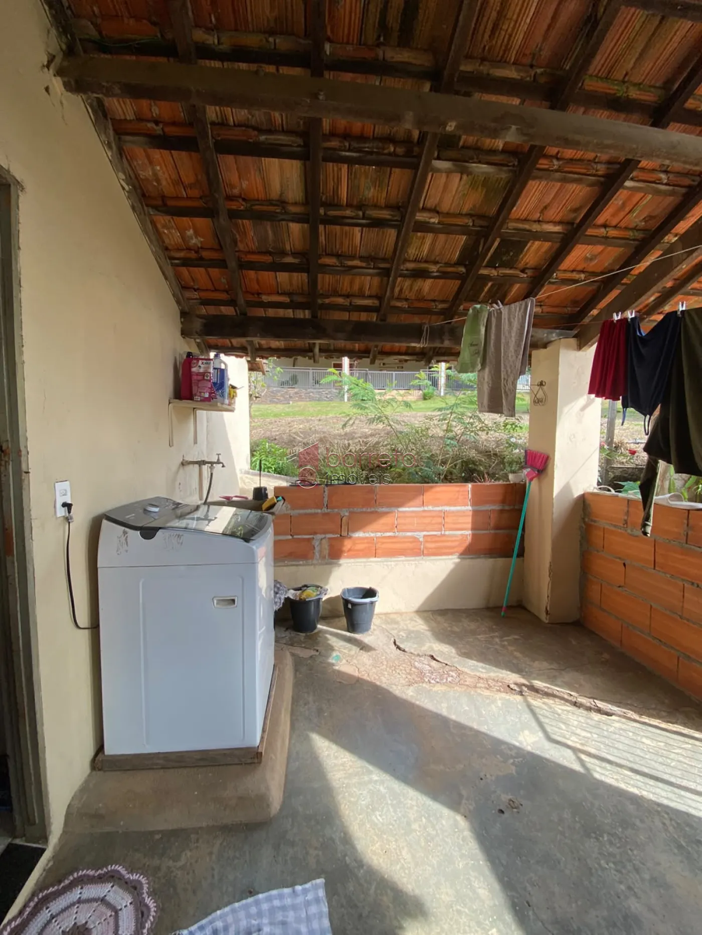 SÍTIO COM 20.530 M² – 03 CASAS INDEPENDENTES – ITUPEVA/SP