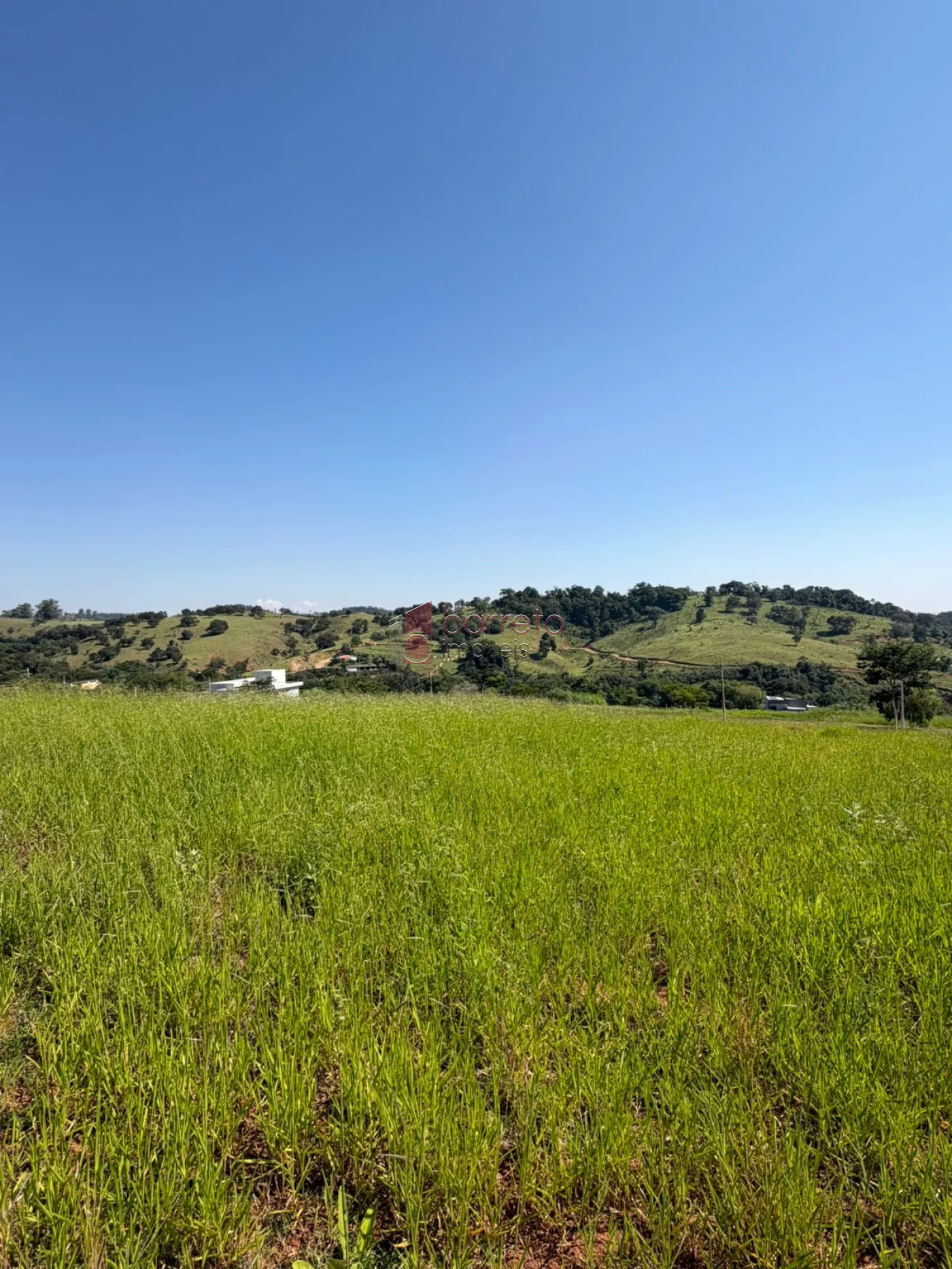 TERRENO À VENDA NO CONDOMÍNIO RESERVA SANTA MÔNICA EM ITUPEVA/SP